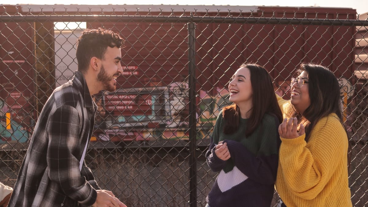 Ako vychovávať dobrých mužov: Komunikácia, technológie a maskulinita