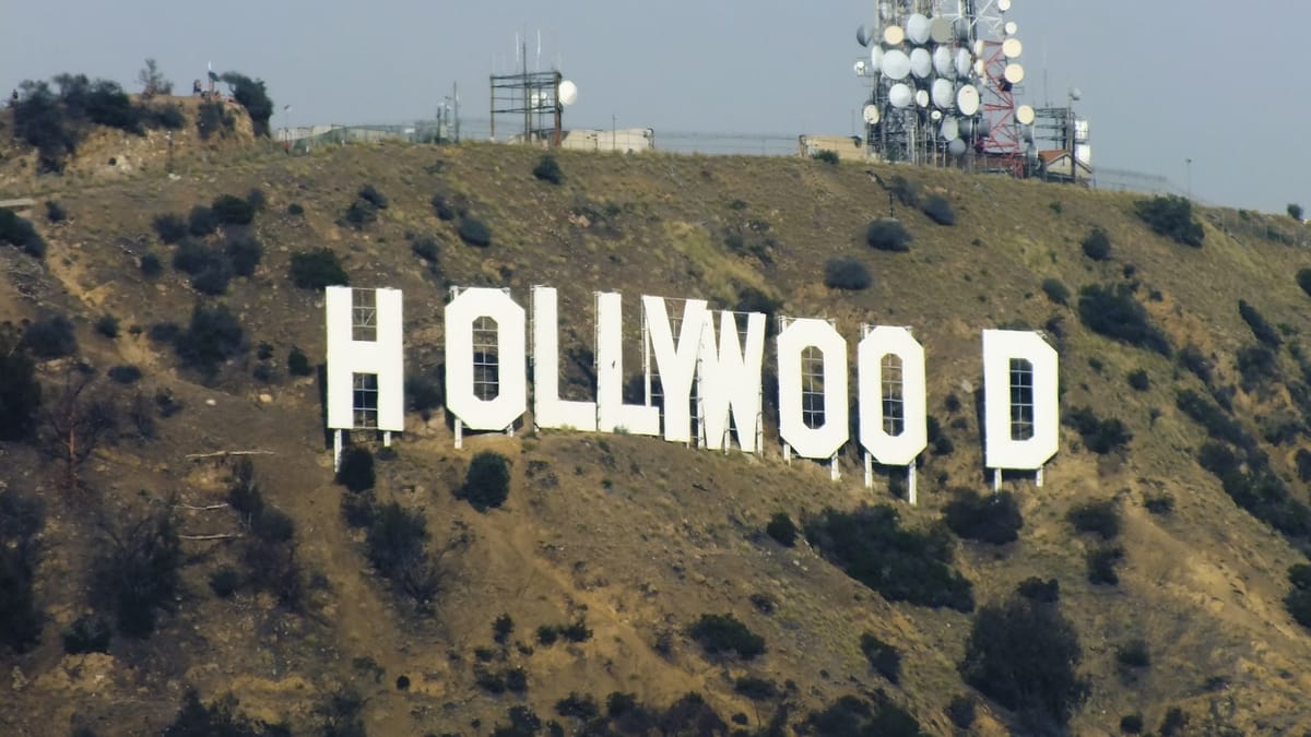 Boj o Warner Bros. Discovery: Kto Získa Štúdio?