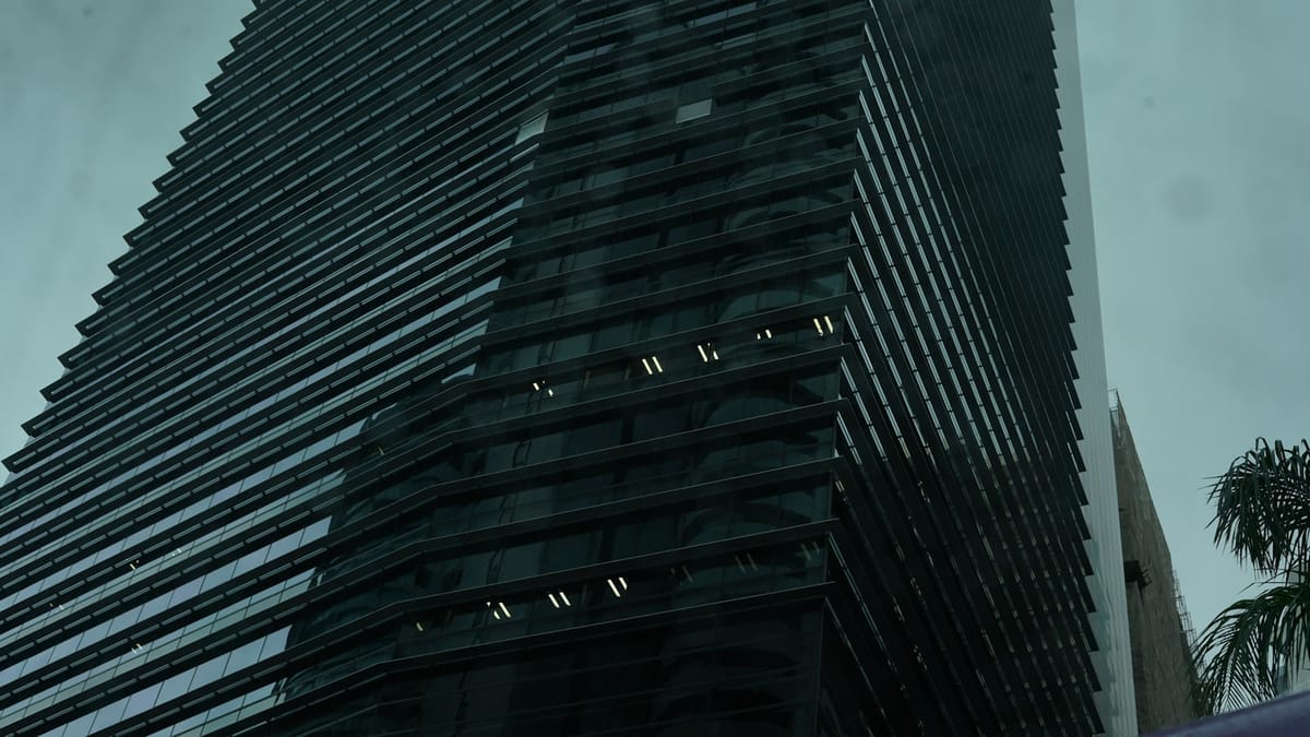 Ako daňové peniaze financujú Palantir a globálnu sieť dohľadu