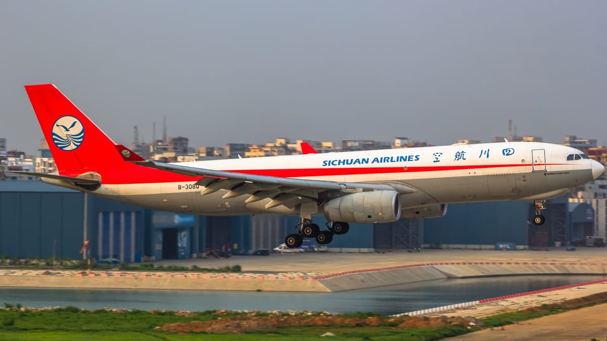 Čína vyvíja nadzvukové lietadlo C949 s doletom 11 000 km.