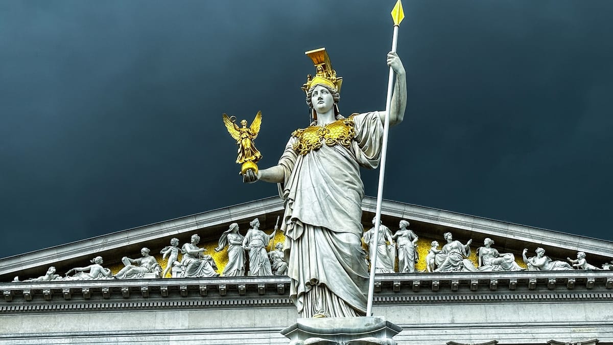 Hegel o práve: Antigona a konflikt božského a ľudského zákona
