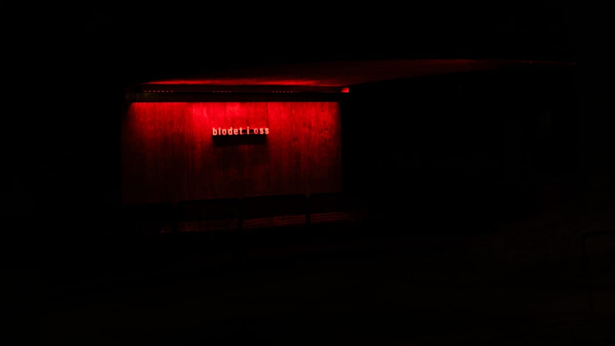 Bill Pritchard: Synth-pop, akustika a nový album „Haunted“