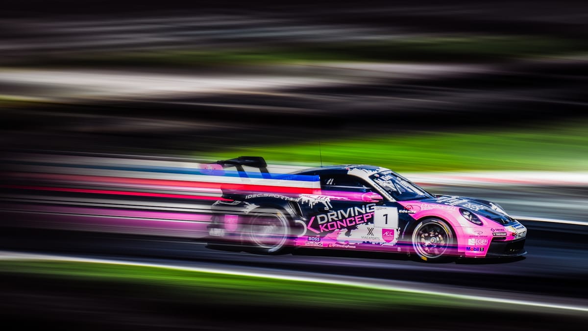 Nový pohľad na Speed Racer: Prečo stojí za druhú šancu?