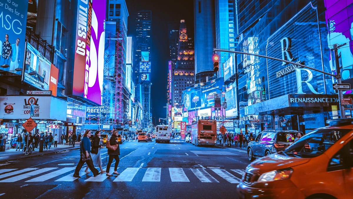 Odolná americká ekonomika: Tarify Trumpa, AI a výzvy v New Yorku