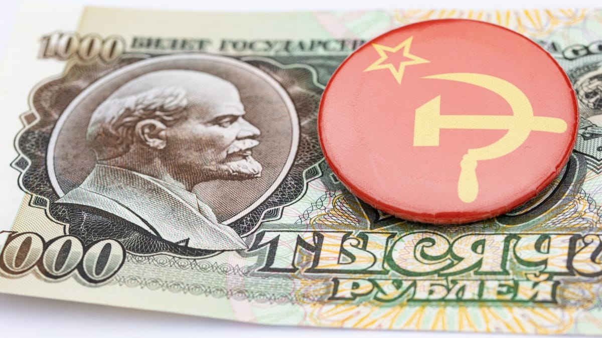 Prečo autokracie odmietajú liberalizmus? Pohľad na strach a motiváciu