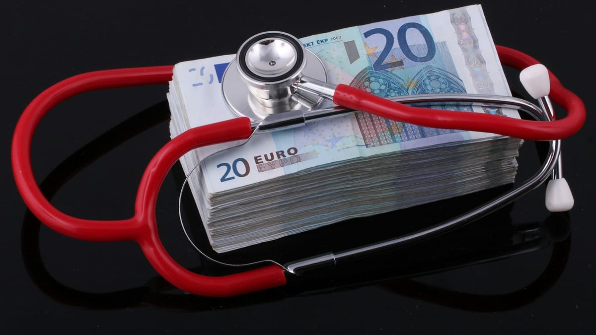 Chirurgia a chudoba: Finančné riziká aj riešenia