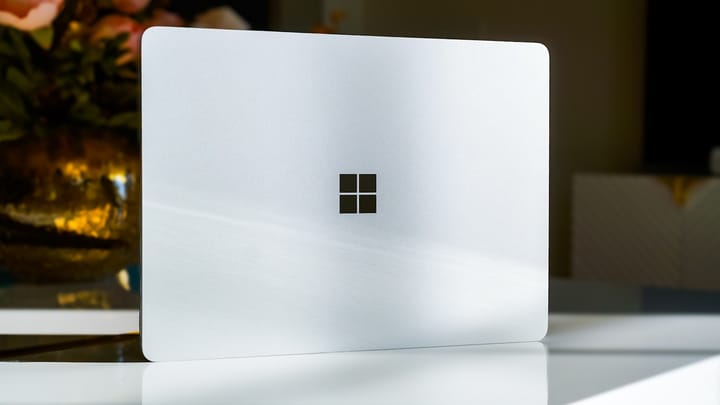 Microsoft, Nvidia investujú miliardy do AI rivala OpenAI