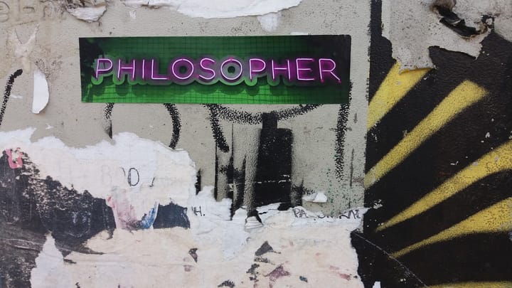 Filozofia vs. Improvizácia: Diskusia o argumentácii a osobnom raste