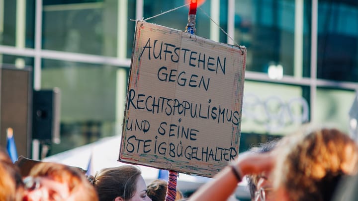 Ako jazykom ubližujeme? Pohľad vedcov na moc jazyka