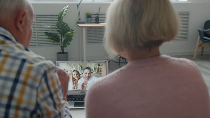 Napätie medzi liberalizmom a konzervativizmom: Pohľad Graya Connollyho