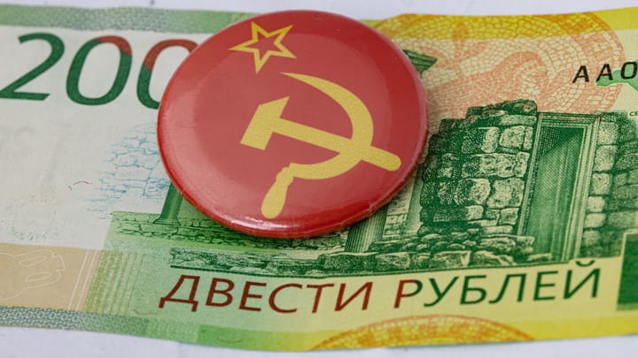 Ústup Ruska z Mali: Analýza Petra Zeihana