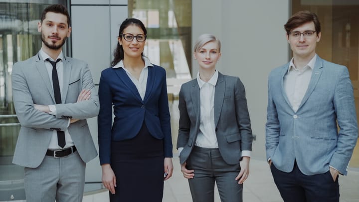 Nový leadership v ére AI: Leading from the Back