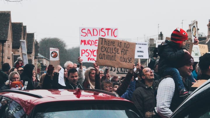 Trump, moc a zničenie: Filozofické pohľady Roberta Greenea