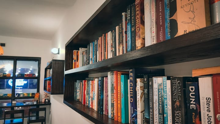 Neobyčajná knižnica: Prenájom políc a komunita