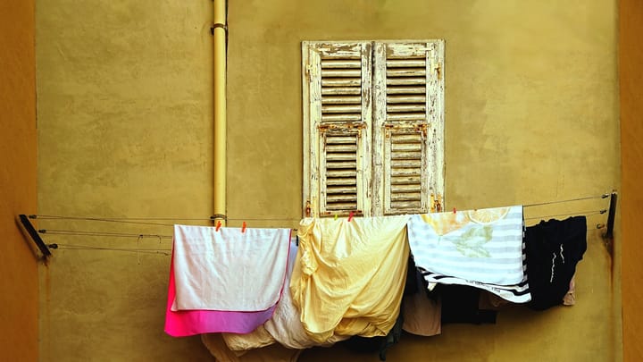 Ako žiť ako boh s priemerným platom?