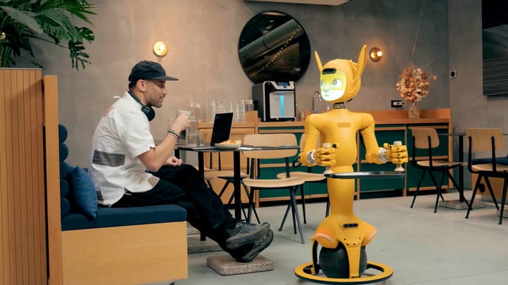 Robotika v domácnosti: Ako sa učia roboti pamäť a adaptabilitu?