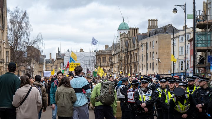 Henry Novák: Antirasizmus a rasizmus – tragédia v Británii