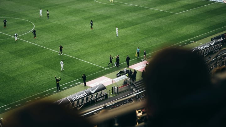 Tottenham: Nedostatok nasadenia a trénerské problémy