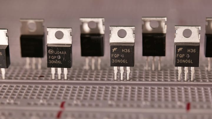 IGBT: Technológia, ktorá zmenila silové polovodiče